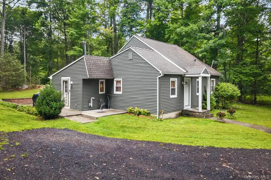 30 Forest Glen Road, Pine Bush, NY 12566 - #2