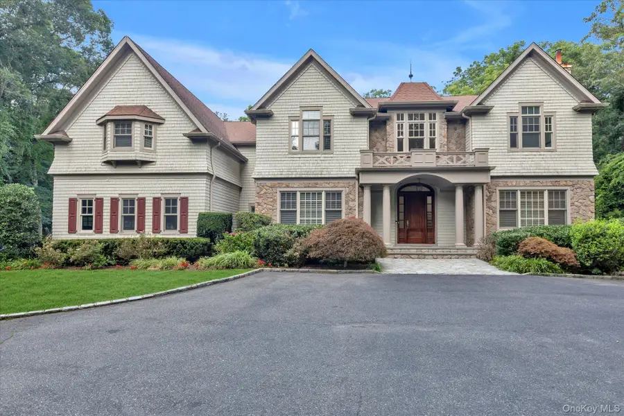 171 Stillwell Lane, Laurel Hollow, NY 11791 - #2