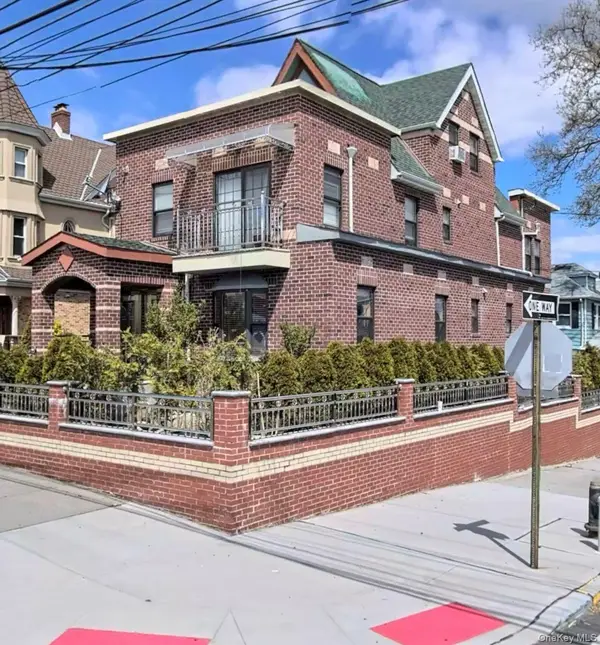 125-19 14th Ave., College Point, NY 11356