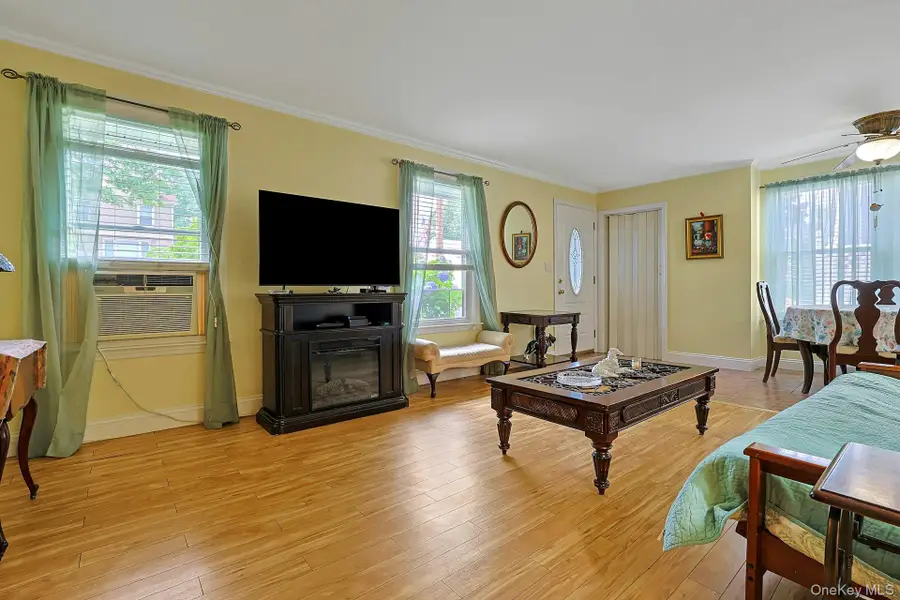 157 Whitman Road, Yonkers, NY 10710 - #3