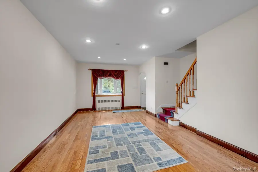 13835 64th Avenue, Flushing, NY 11367 - #3