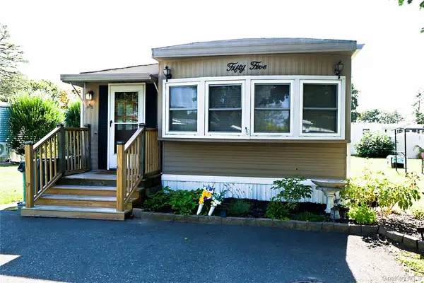 703 Fresh Pond Avenue #55, Calverton, NY 11933