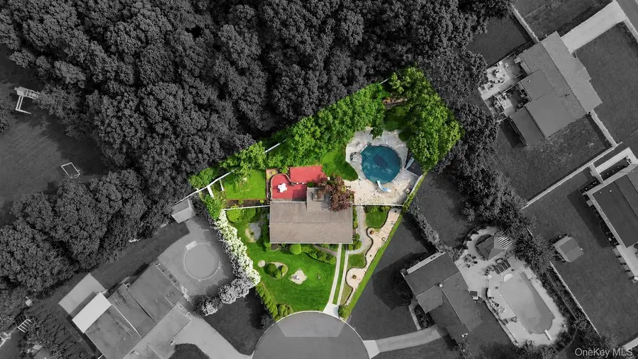 12 Heather Court, Centereach, NY 11720 - #3