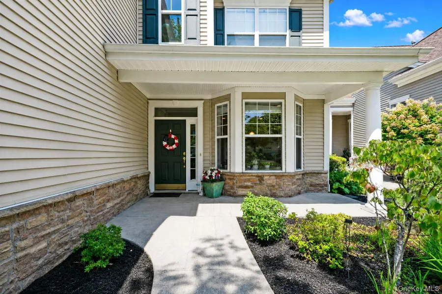 140 Chopin Place, Eastport, NY 11941 - #2