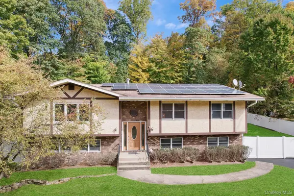 22 N Lorna Lane, Airmont, NY 10952