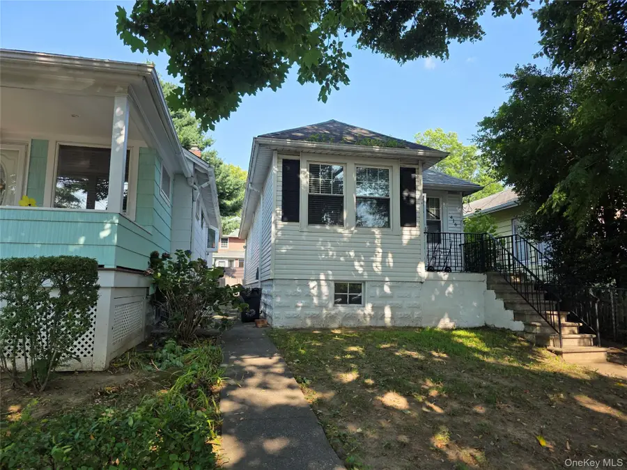 416 Minnieford Avenue, Bronx, NY 10464 - #3