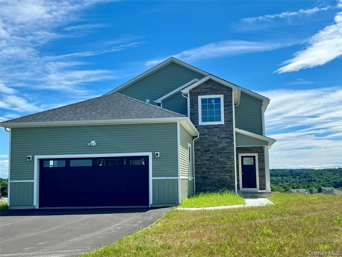 38 Dartmouth Drive, Poughkeepsie, NY 12603 - #1