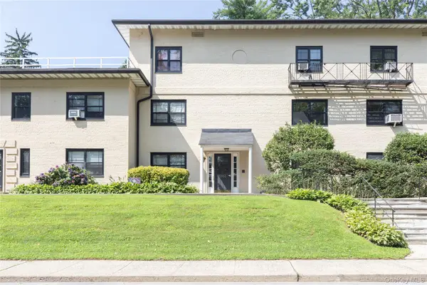 1263 California Road #2R, Eastchester, NY 10709