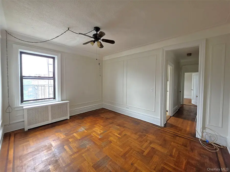 31-14 Crescent Street #7D, Astoria, NY 11106 - #2