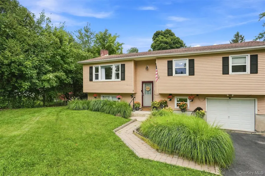3 Edmunds Lane, Walden, NY 12586 - #2