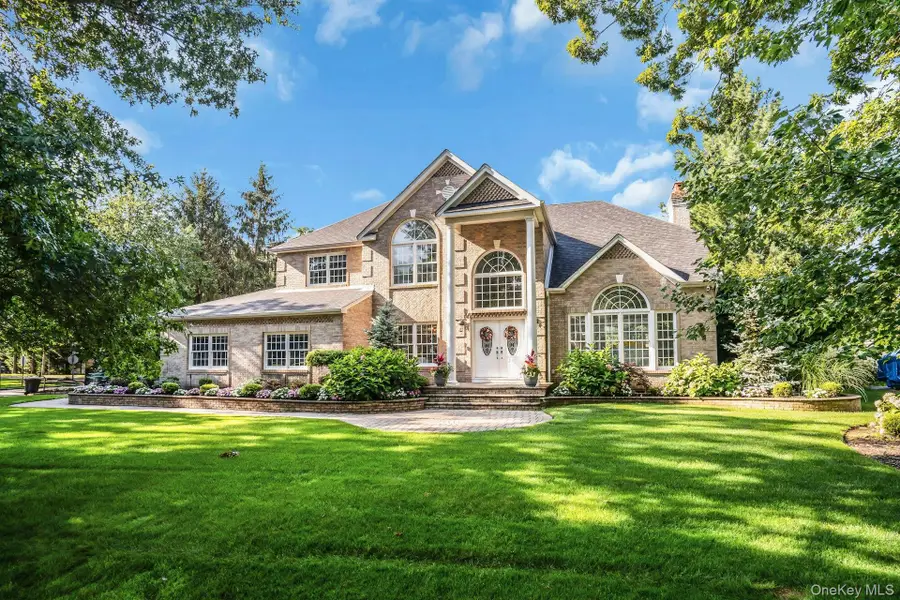 1 Weeping Cherry Lane, Commack, NY 11725 - #2
