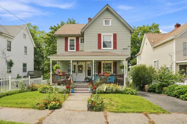 49 Gladstone Avenue, Walden, NY 12586