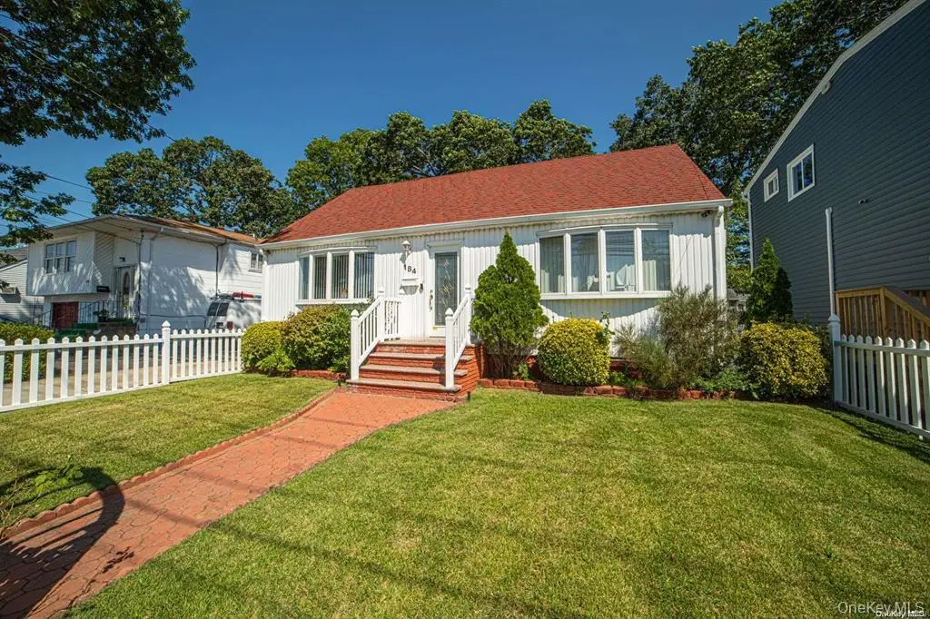 184 S Strong Avenue, Lindenhurst, NY 11757 - #1