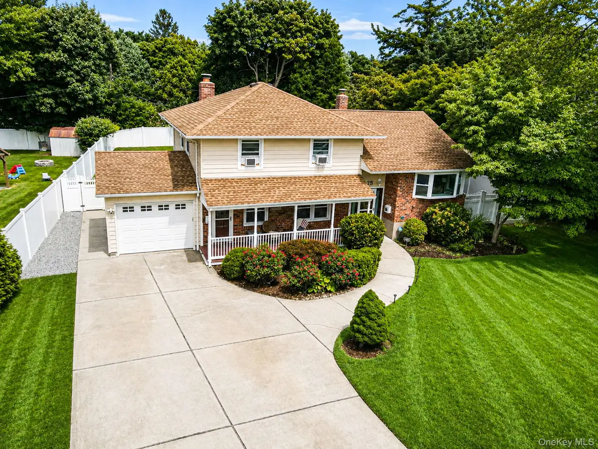 25 Dudley Lane, Kings Park, NY 11754 - #1