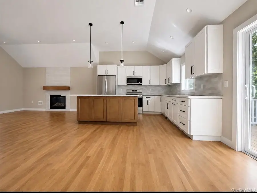 1063 William Floyd Parkway, Shirley, NY 11967 - #3