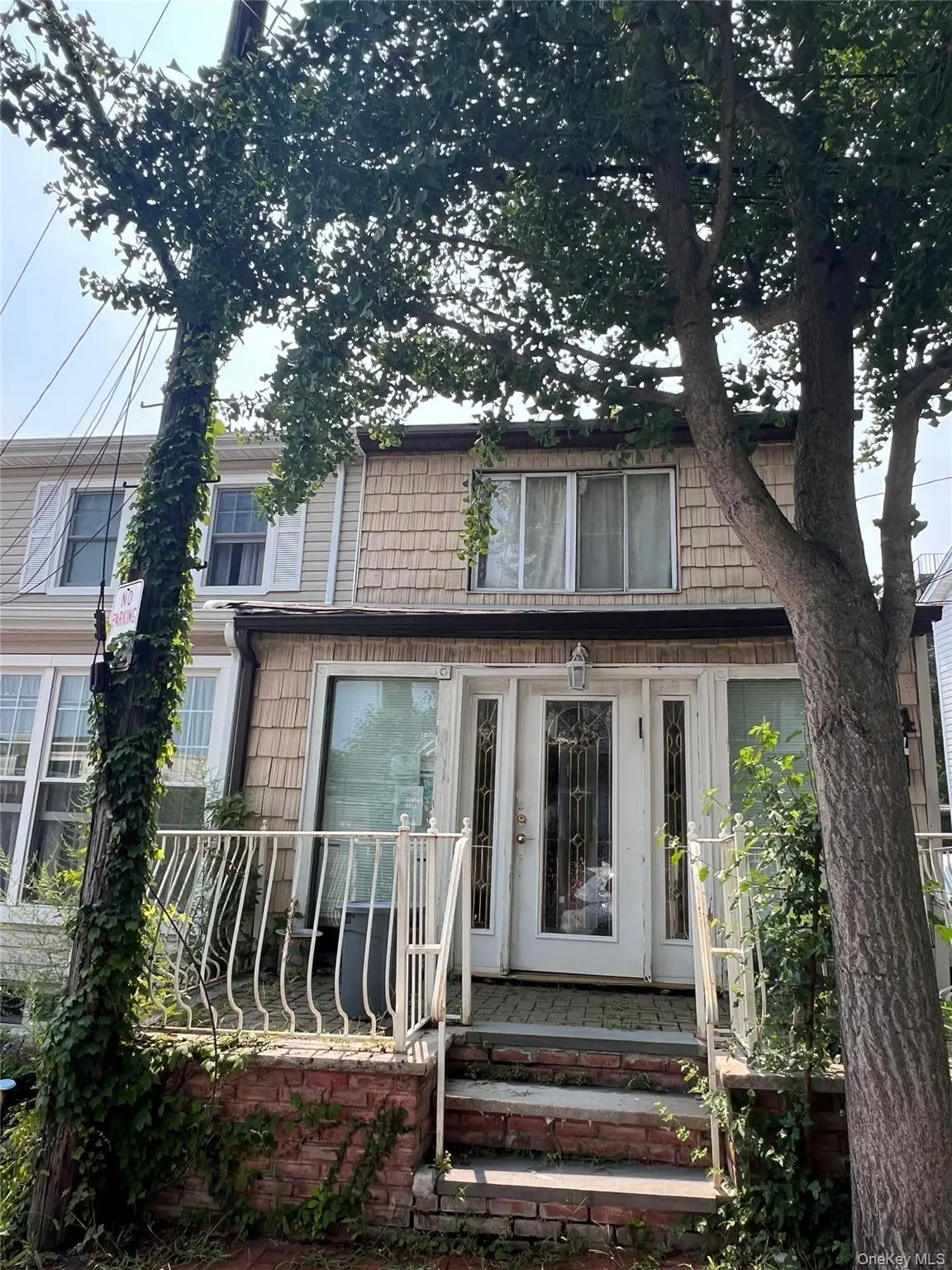 4 Pearce Place, Great Neck, NY 11021 - #1