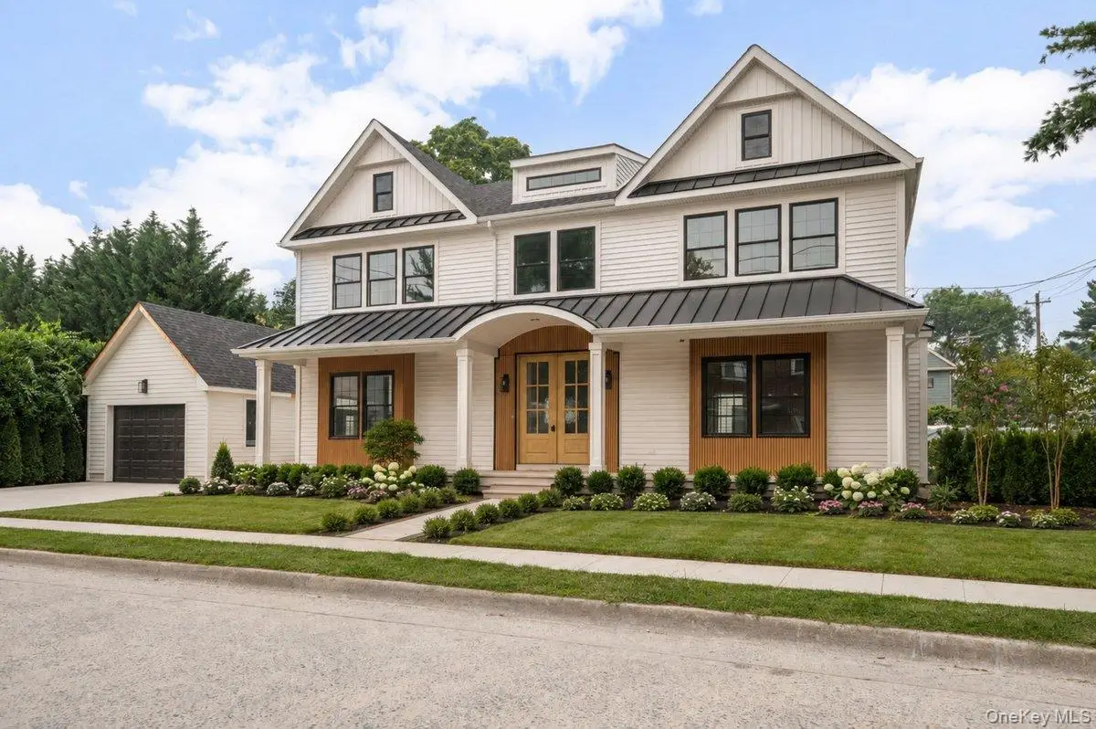26 Belleview Avenue, Port Washington, NY 11050 - #1
