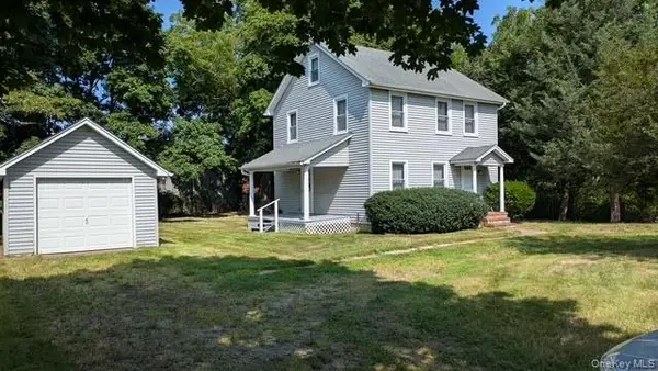 170 Barnes Road, Moriches, NY 11955
