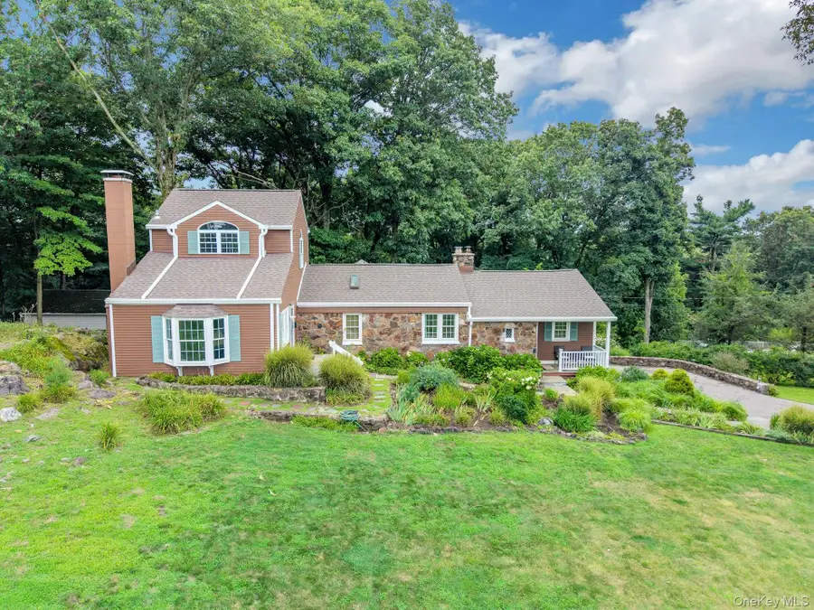 24 Westerly Lane, Thornwood, NY 10594 - #2