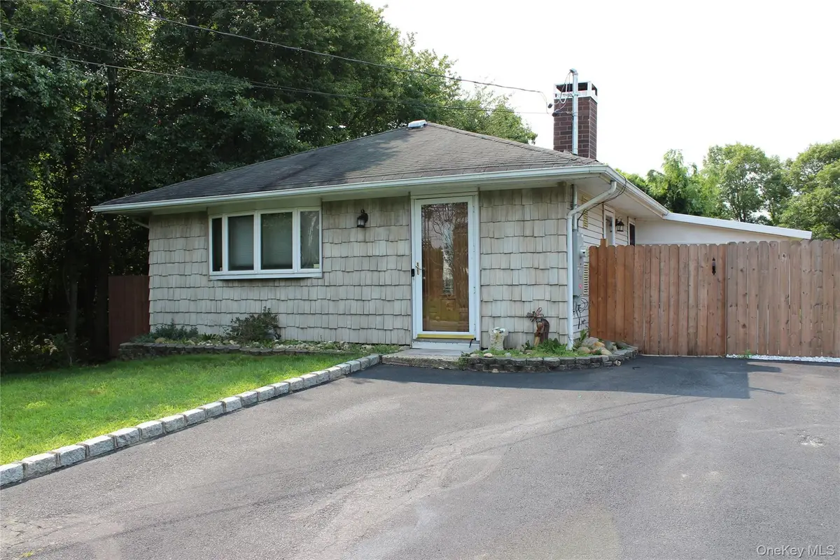 92 Lombardy Drive, Shirley, NY 11967 - #1