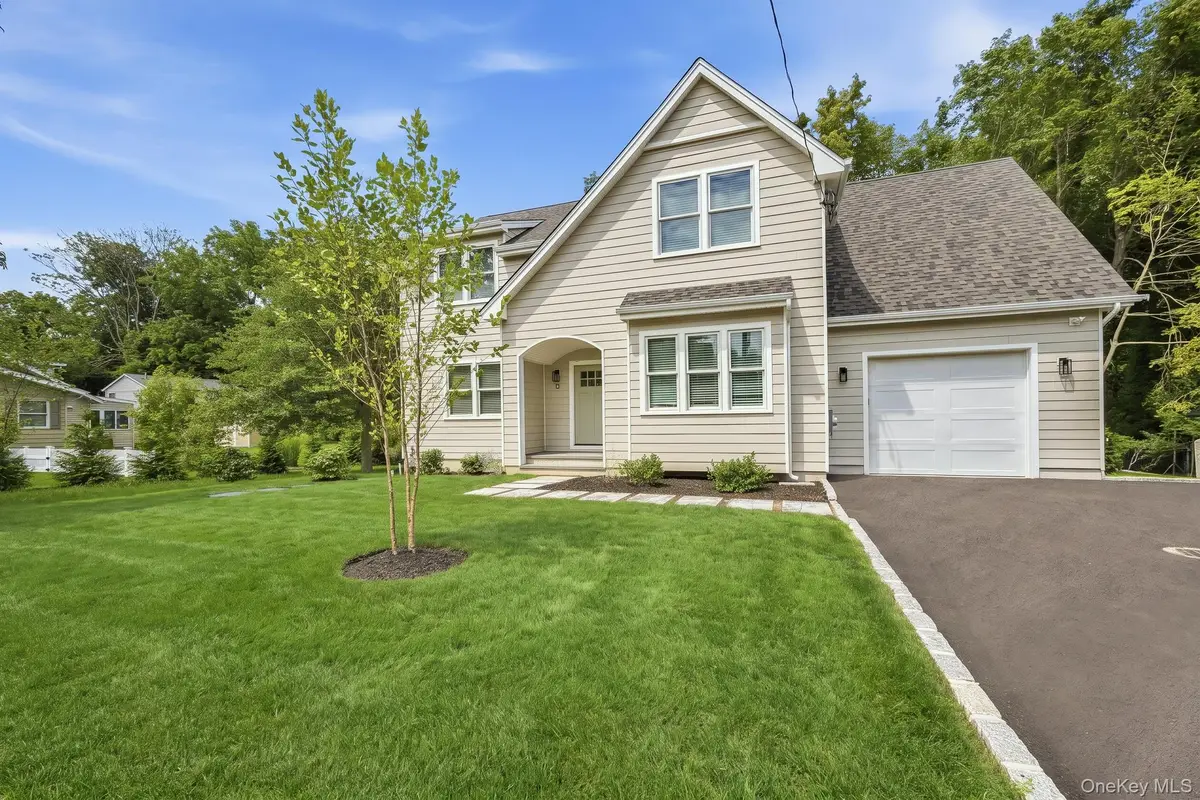 11 Park Street, East Setauket, NY 11733 - #1