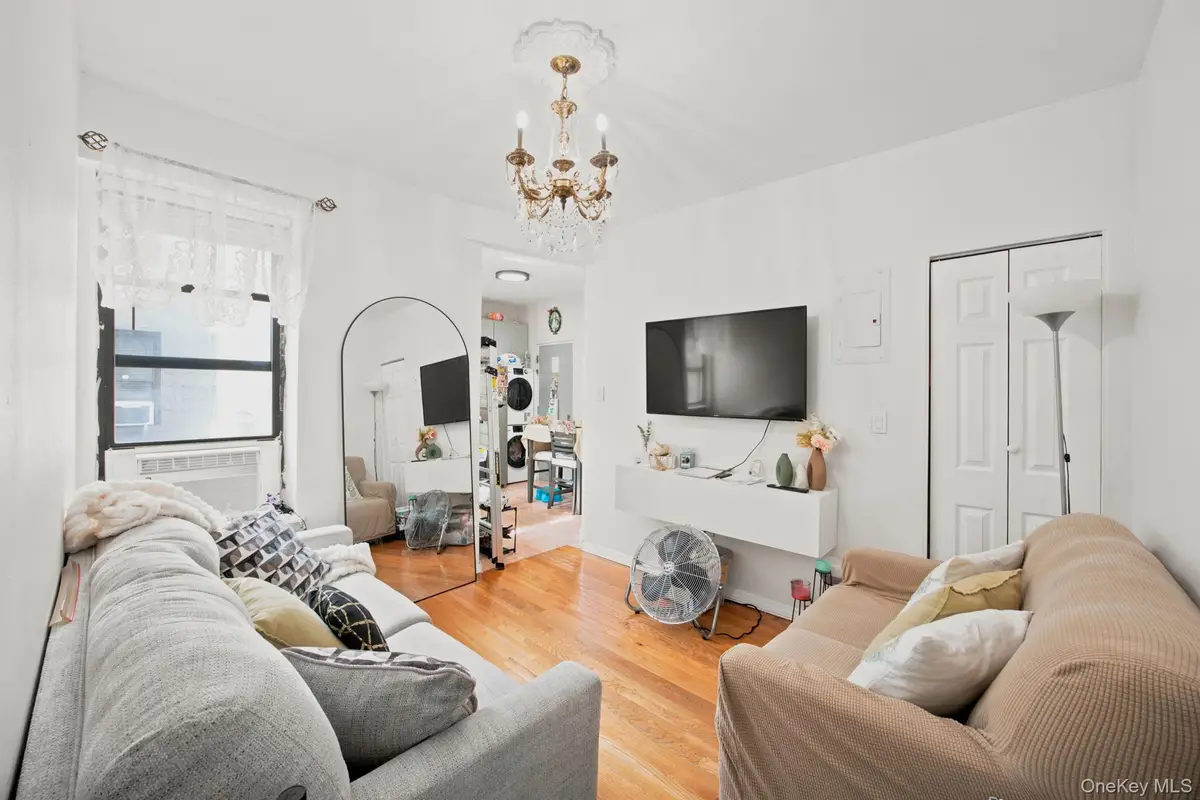 350 S 4th Street #4F, Brooklyn, NY 11211 - #1