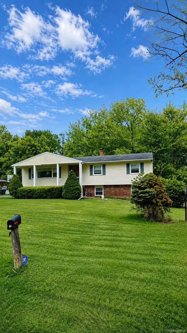 24 Meadow Street, Newburgh, NY 12550 - #1