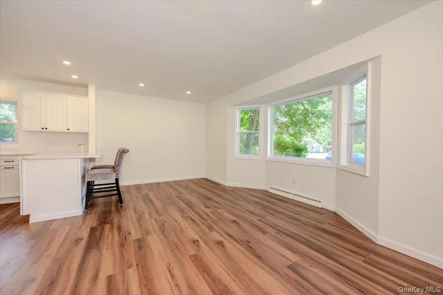 17 Lake Prom, Ronkonkoma, NY 11779 - #2