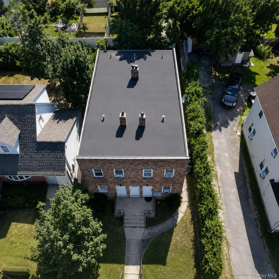 22 Virginia Avenue, Hempstead, NY 11550 - #2