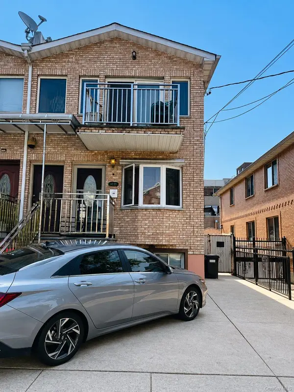 4215 161st Street, Flushing, NY 11358