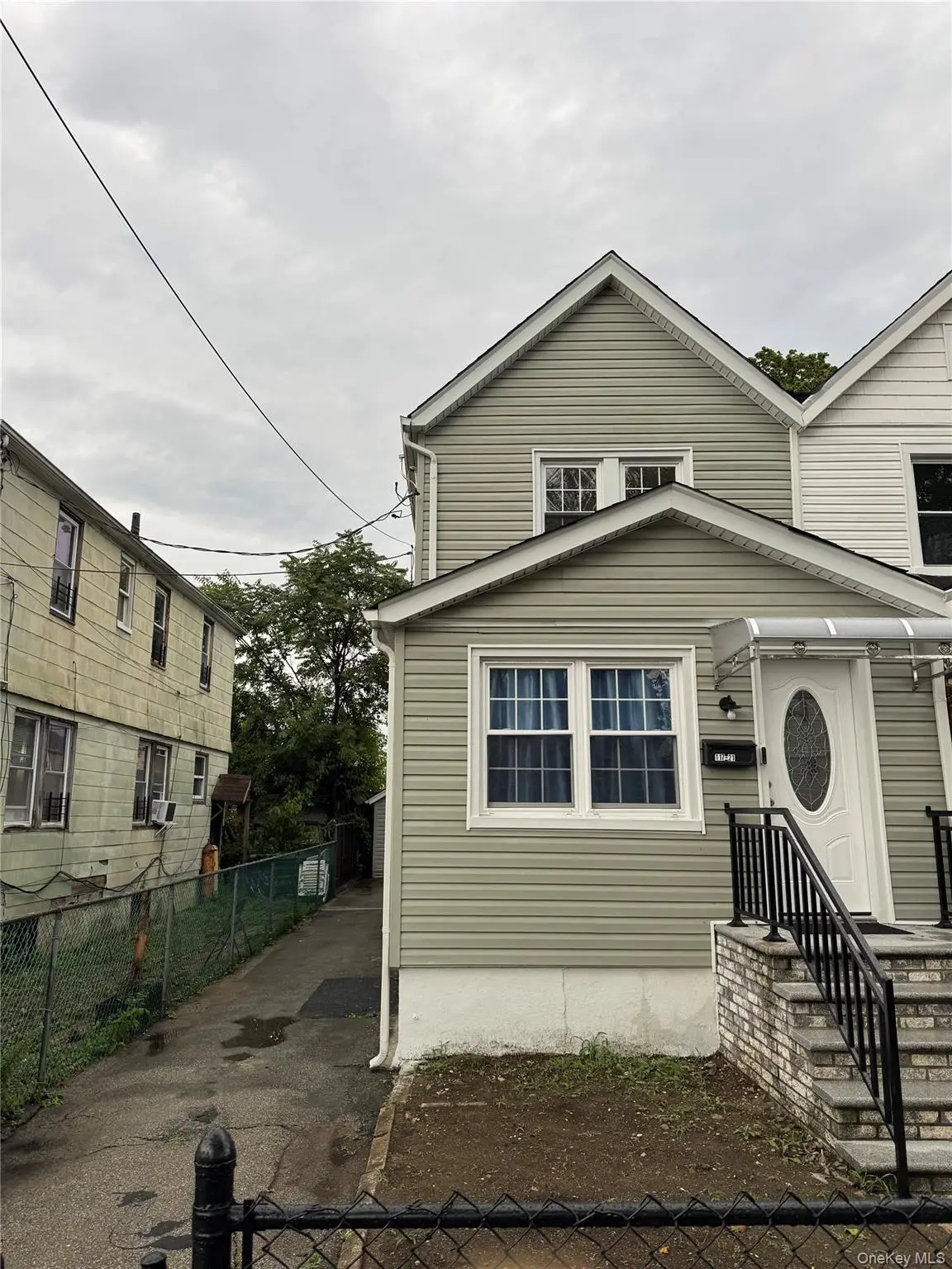 117-21 201st Place, Saint Albans, NY 11412 - #1