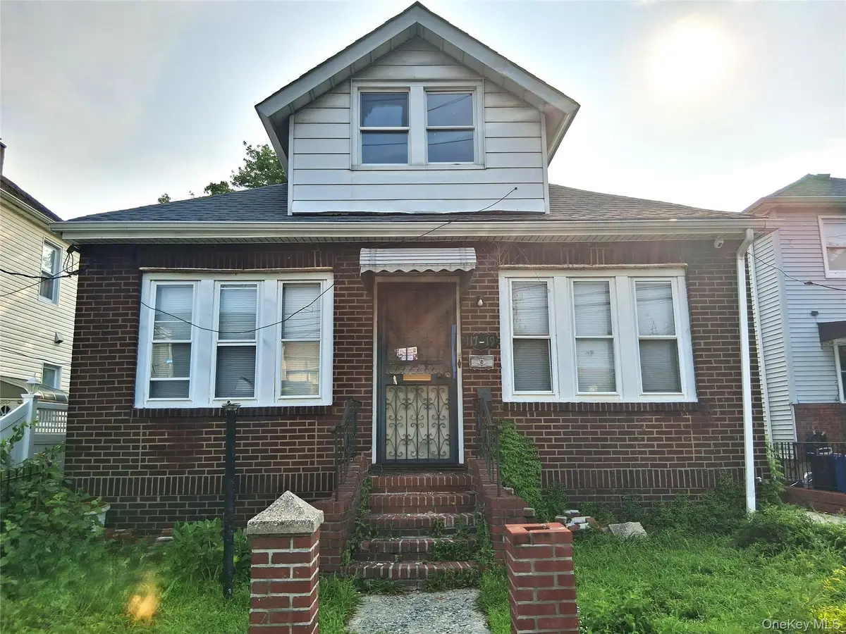 117-19 192nd Street, Saint Albans, NY 11412 - #1