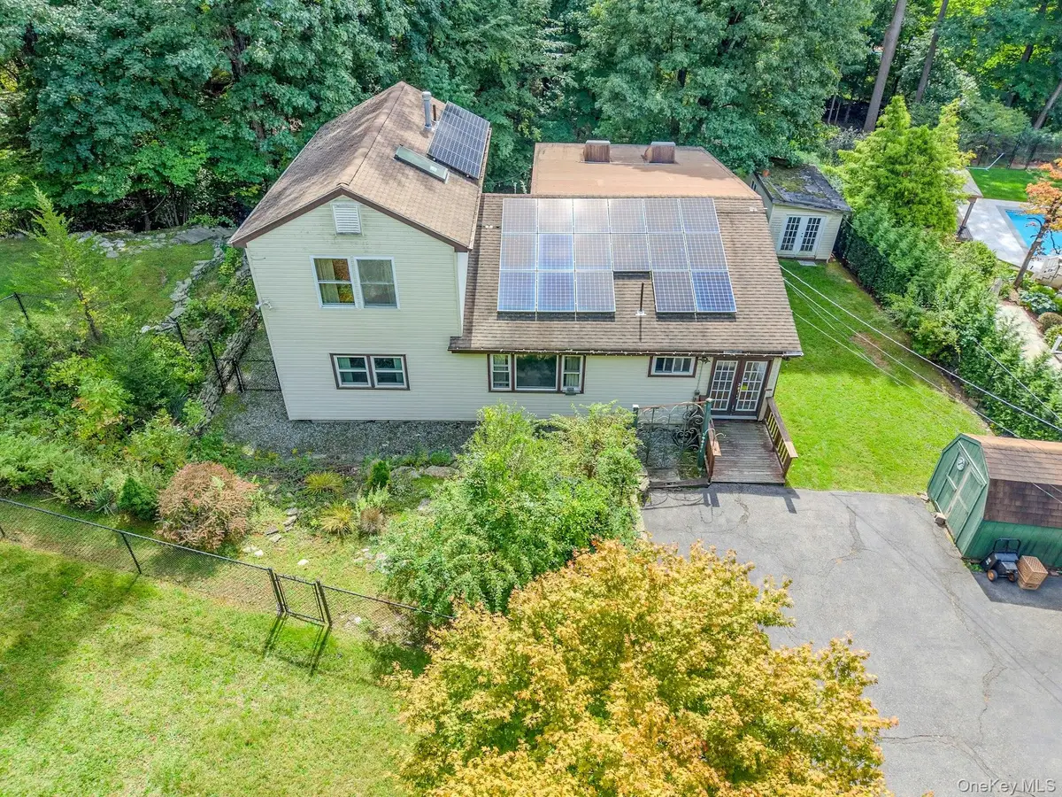 30 N Strawberry Hill Lane N, West Nyack, NY 10994 - #1