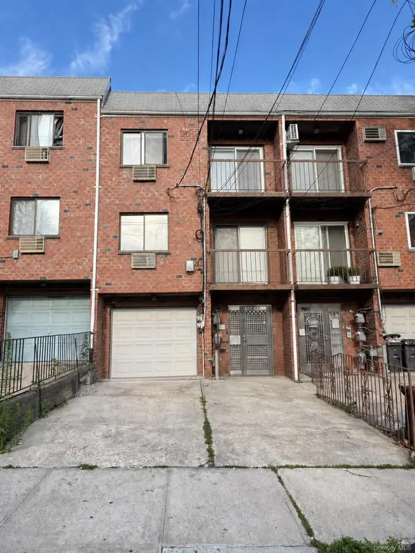 42-03 156th Street, Flushing, NY 11355