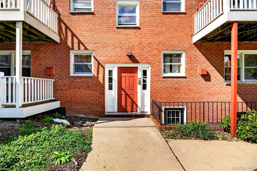 8 Bon Aire Circle #104, Suffern, NY 10901 - #3