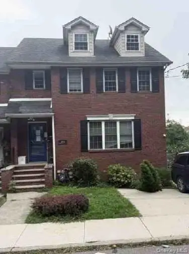555 Van Duzer Street, Staten Island, NY 10304