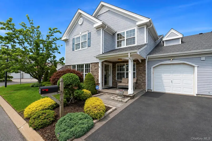 1 Jennifer Lane, Middle Island, NY 11953 - #2