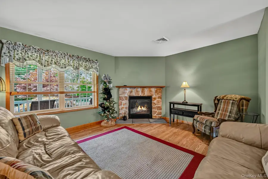 21 Mcgill Road, Monroe, NY 10950 - #3