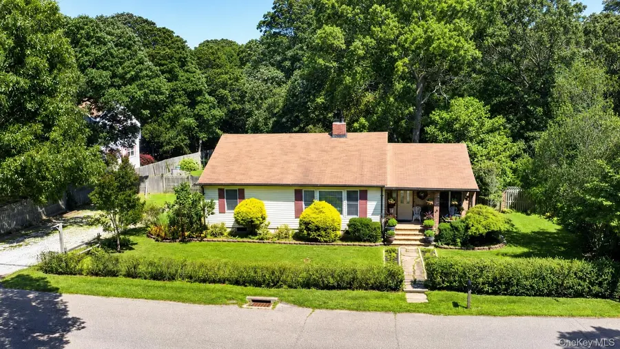 35 Biltmore Drive, Mastic Beach, NY 11951 - #3