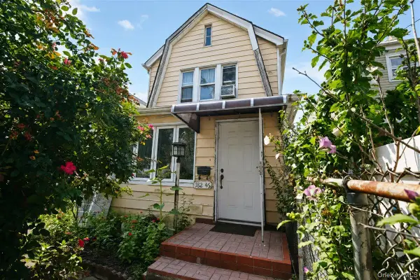 18246 90th Avenue, Hollis, NY 11423