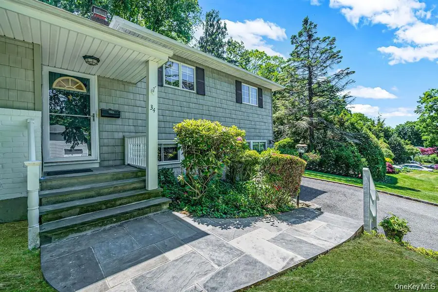 34 Gristmill Lane, Huntington, NY 11743 - #3