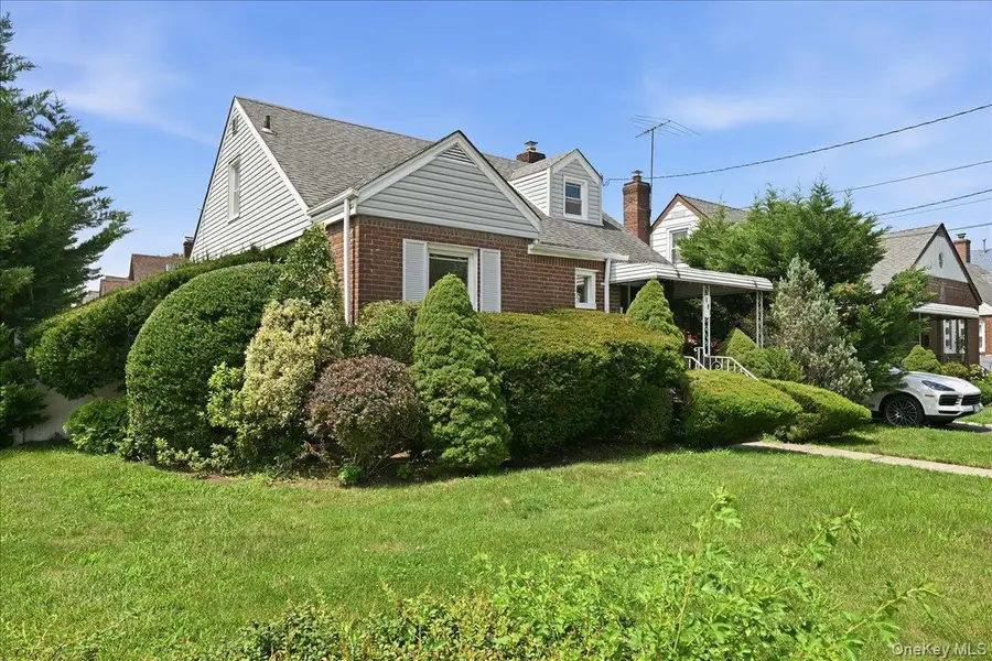 191 Nassau Boulevard, New Hyde Park, NY 11040 - #2