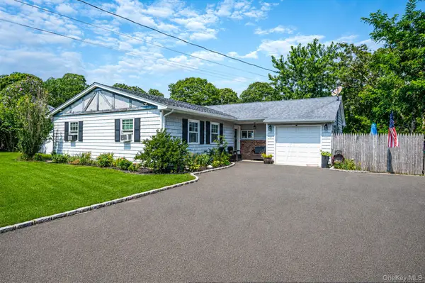 40 Elm Avenue, Flanders, NY 11901