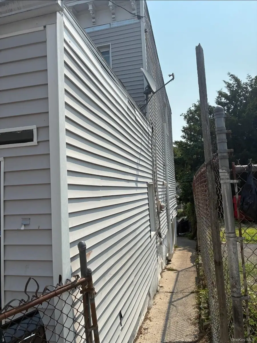 2 Ritters Lane, Yonkers, NY 10703 - #3
