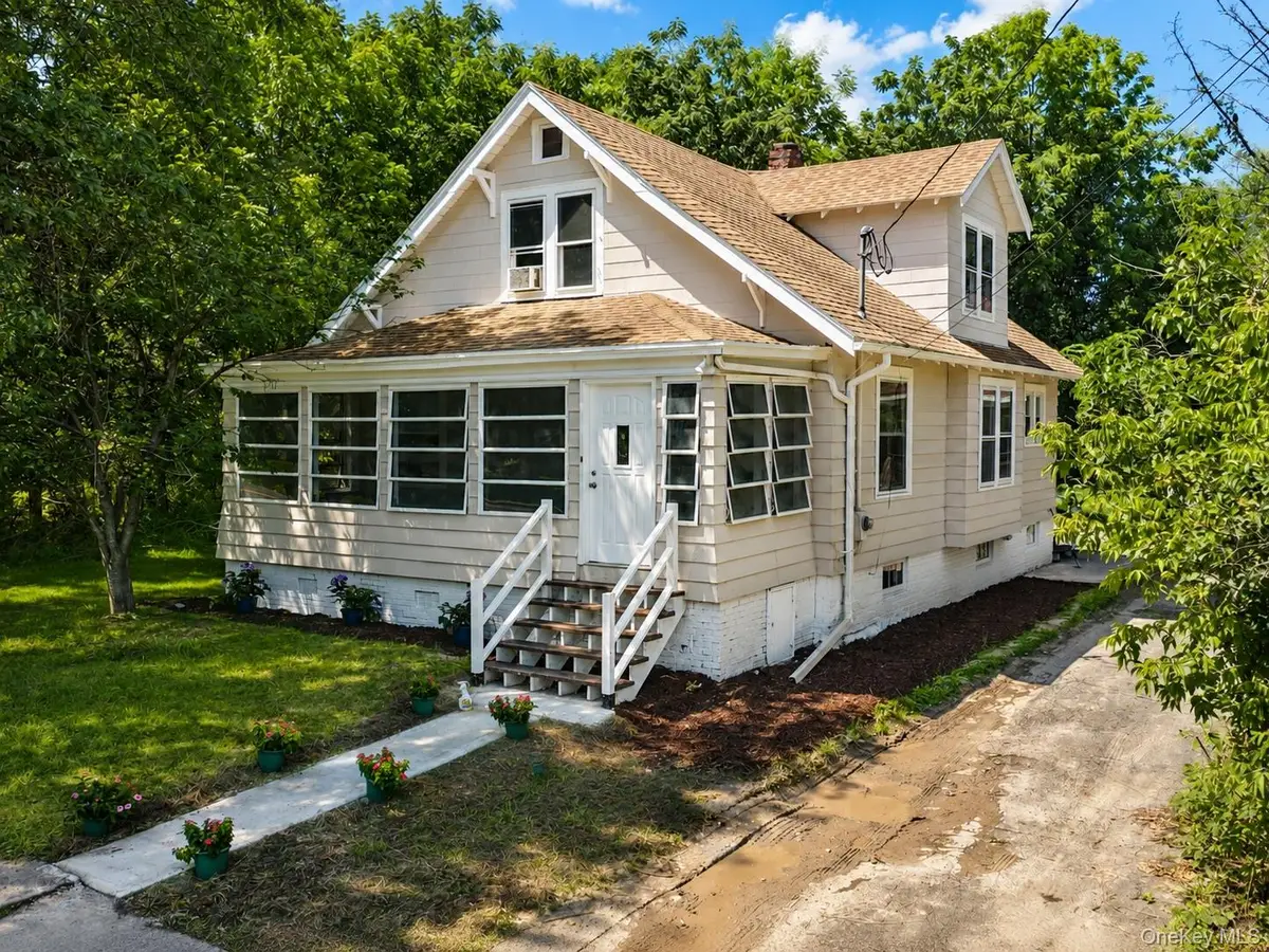 156 W Bridge Street, Catskill, NY 12414 - #1