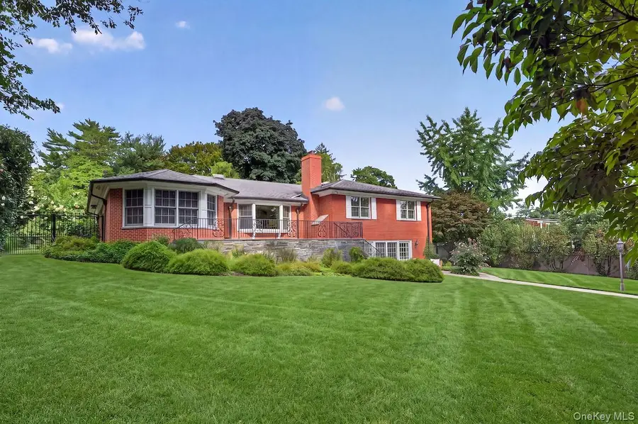 169 Clinton Avenue, Dobbs Ferry, NY 10522 - #2