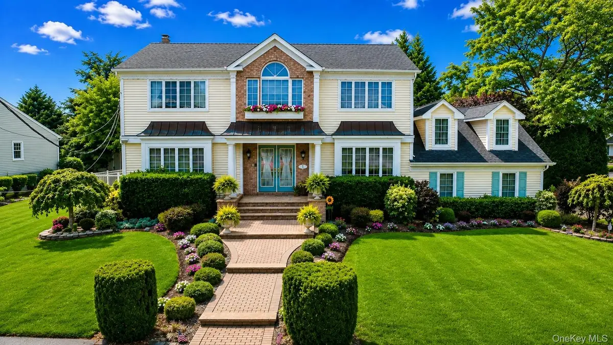 150 Harborview Drive, Massapequa, NY 11758 - #1