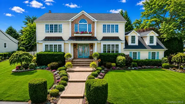 150 Harborview Drive, Massapequa, NY 11758