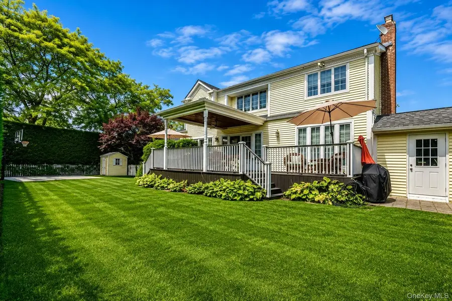 150 Harborview Drive, Massapequa, NY 11758 - #2