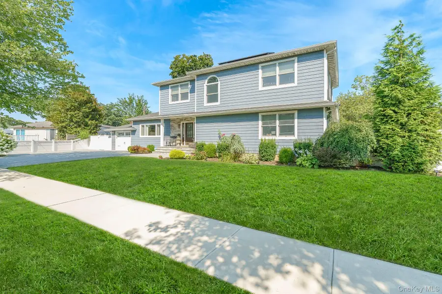 1989 Corral Path, Seaford, NY 11783 - #2